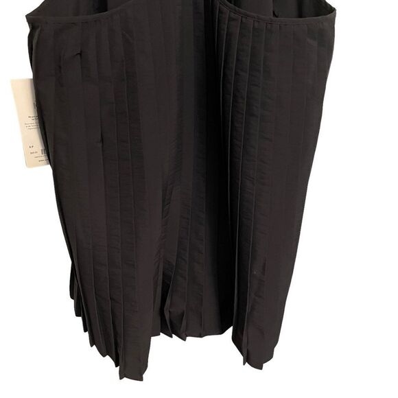 Athleta Black Sojourn Tank Top Oversized With Pleated Back Size SP NEW - Picture 7 of 8
